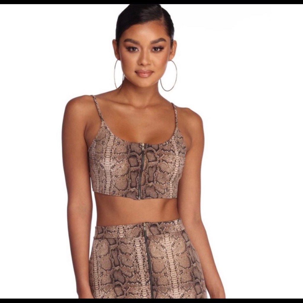 Nwt Windsor Snakeskin Crop Top